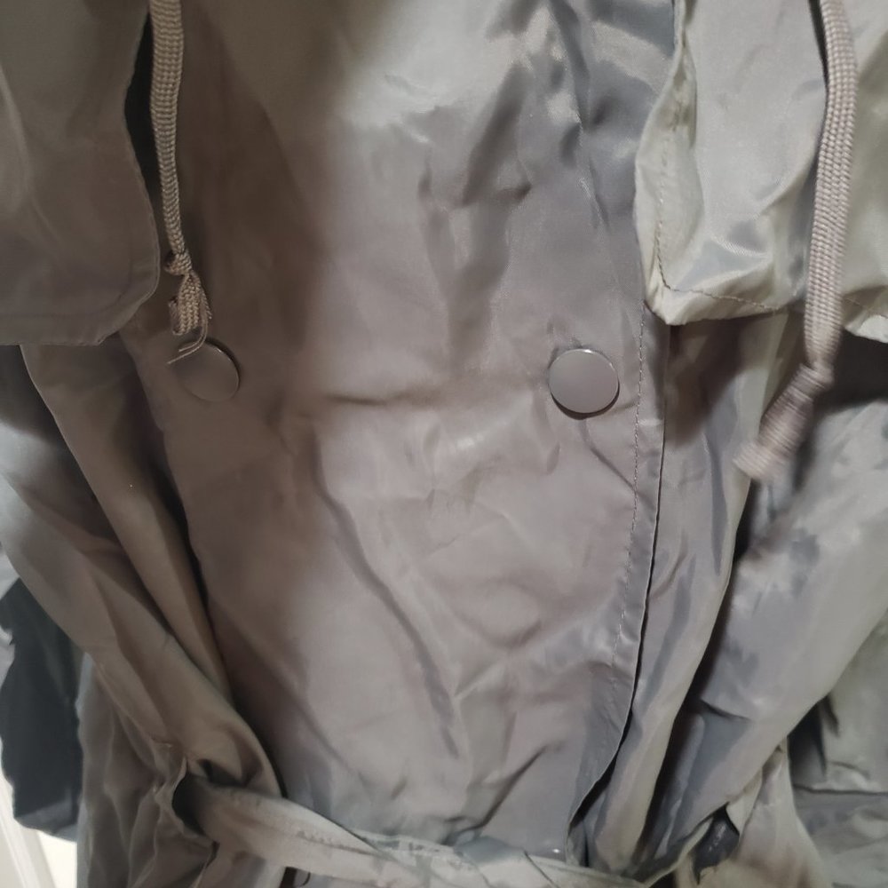 Jacket in a Packet - Picture 3 of 8